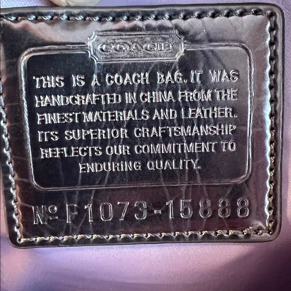 Coach Lavender to Purple Poppy New York City Skyline Tote with Wristlet - Picture 12 of 17